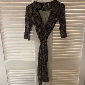 INC International Concepts Black and White Long Sleeve Dress